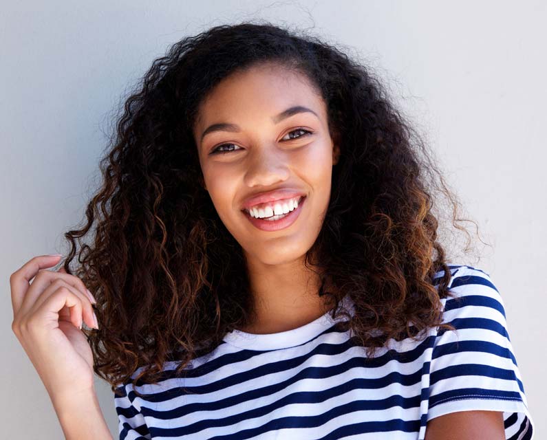 Estrogen Effects on Hair Estrogen levels affect hair thickness, hair growth, and hair loss.