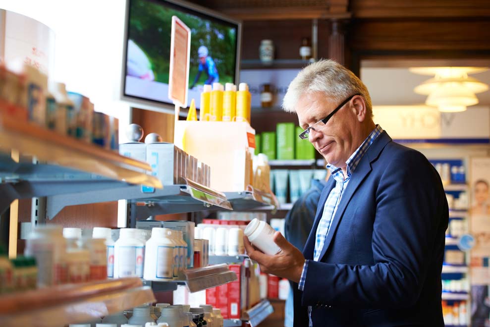 Nutrients for Hair Beneficial nutrients may help thinning hair.